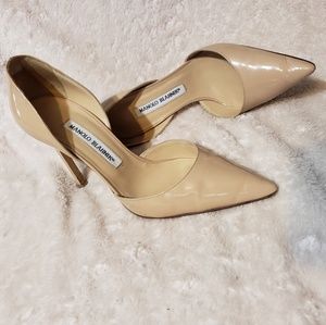 Manolo Blahnik pointed toe heels